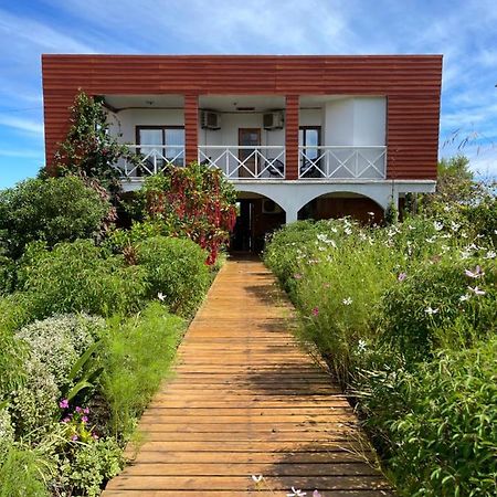 Teanehi Bed & Breakfast Hanga Roa Bagian luar foto