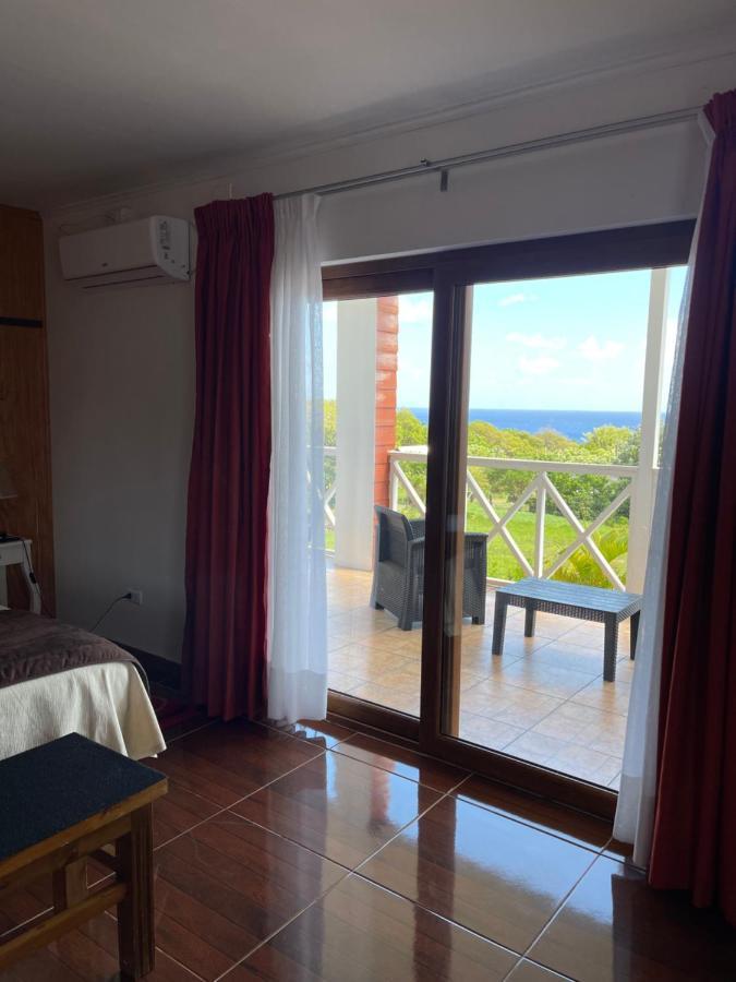 Teanehi Bed & Breakfast Hanga Roa Bagian luar foto