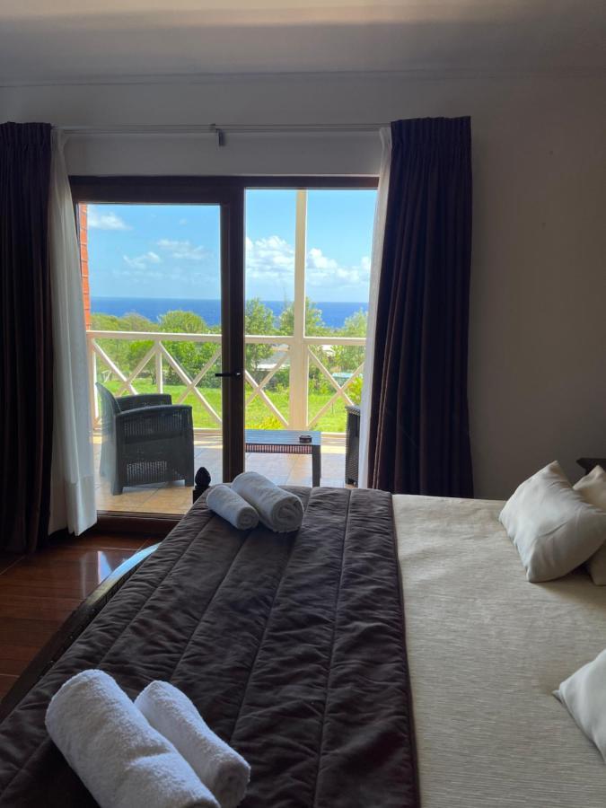 Teanehi Bed & Breakfast Hanga Roa Bagian luar foto