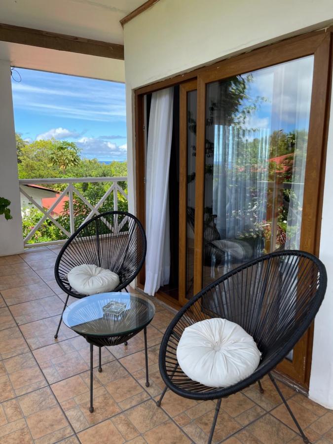 Teanehi Bed & Breakfast Hanga Roa Bagian luar foto