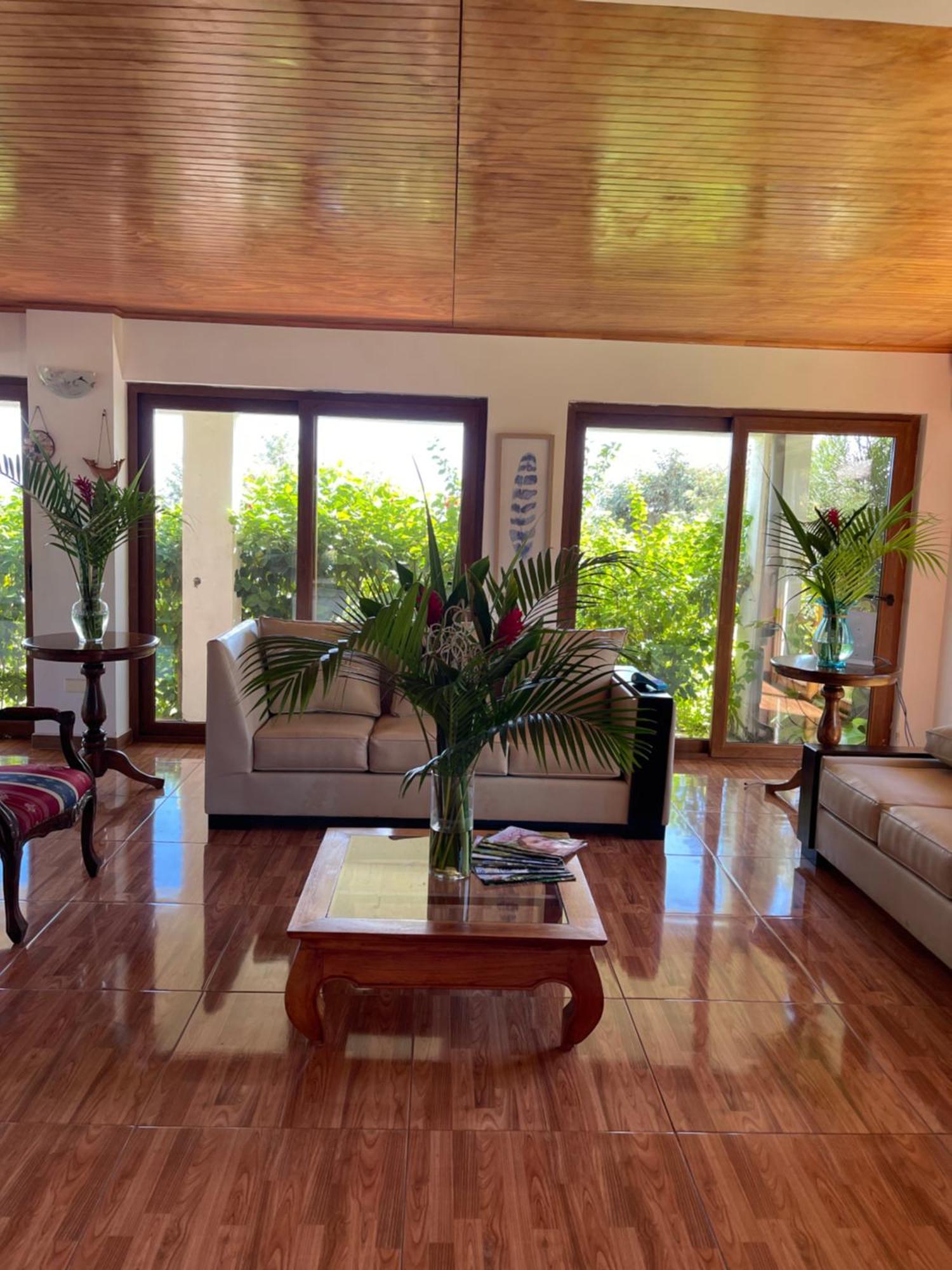 Teanehi Bed & Breakfast Hanga Roa Bagian luar foto